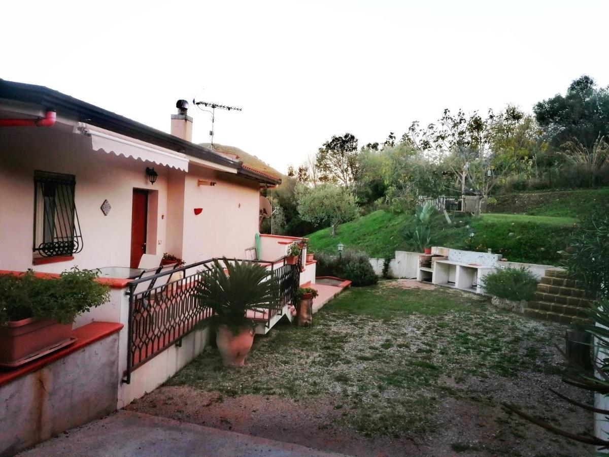 L'Opuntia Sul Lago Caccamo Kültér fotó