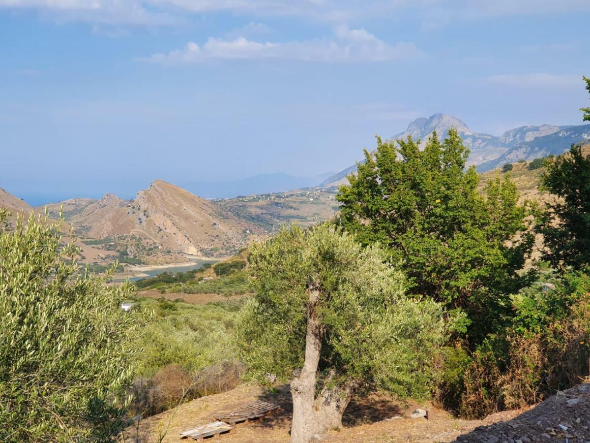 L'Opuntia Sul Lago Caccamo Kültér fotó