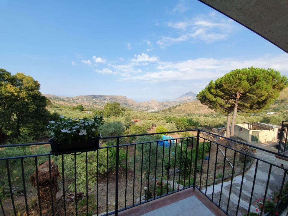 L'Opuntia Sul Lago Caccamo Kültér fotó